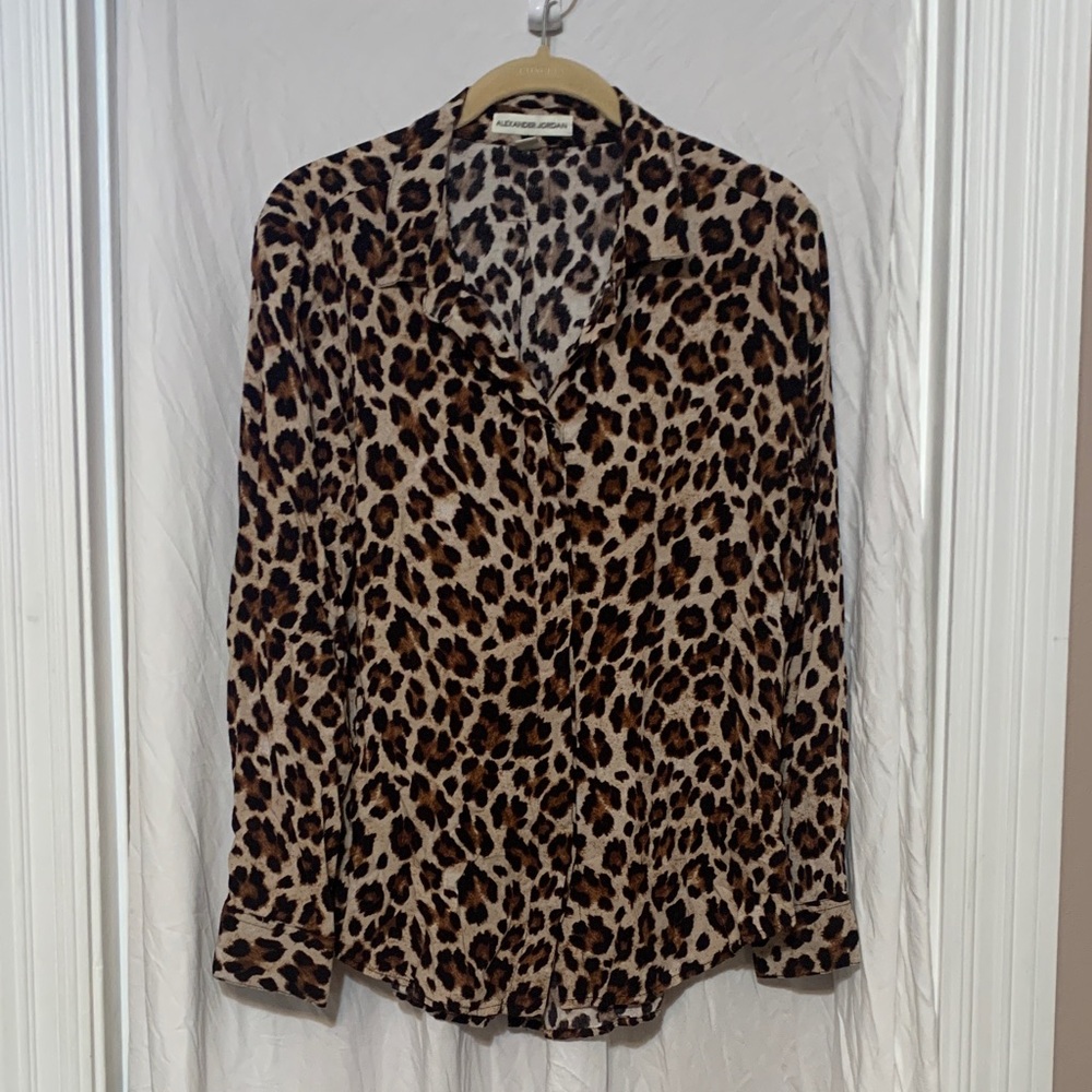 Alexander Jordan Animal Print Button-Down Long sleeve Shirt EUC